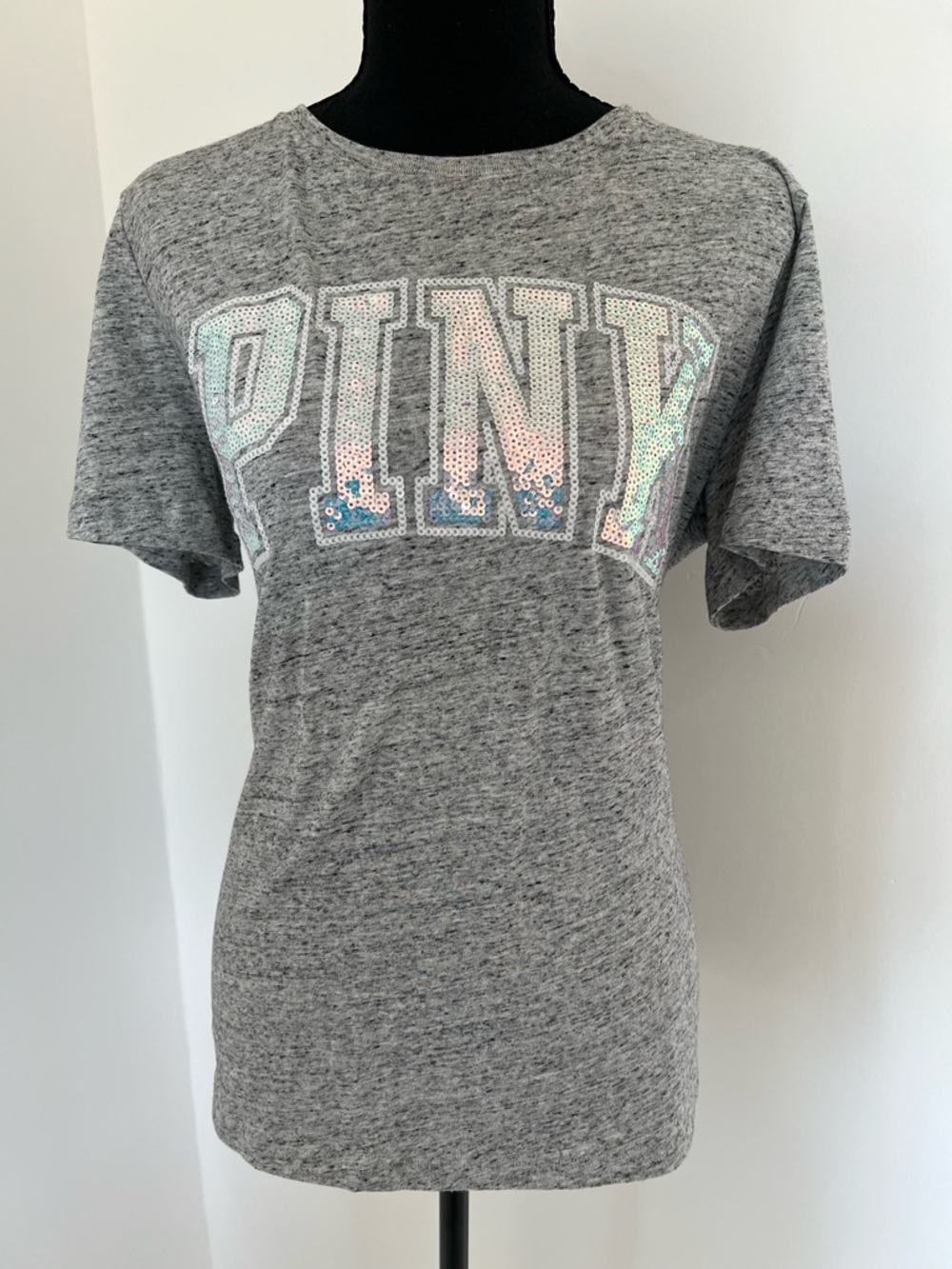 New PINK Victoria's Secret Grey T-Shirt with Irridescent Sequins size Large